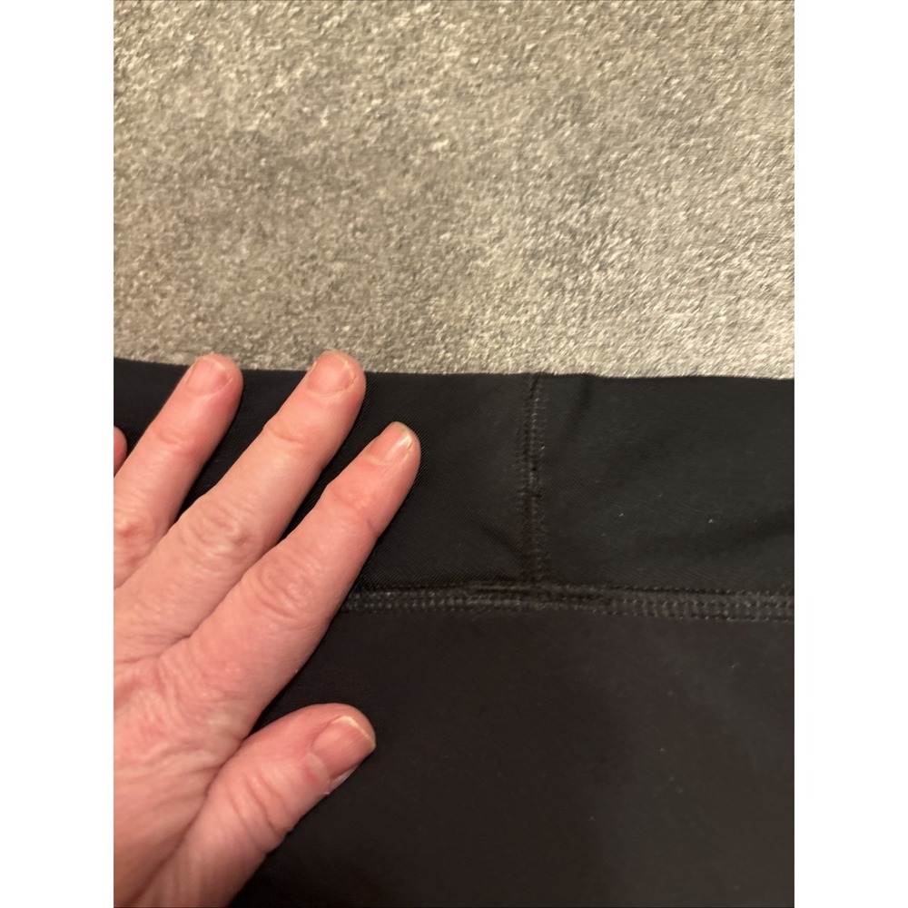 Patagonia Velocity Multi Use Skirt Skort Women's Size L Black - Picture 15 of 16